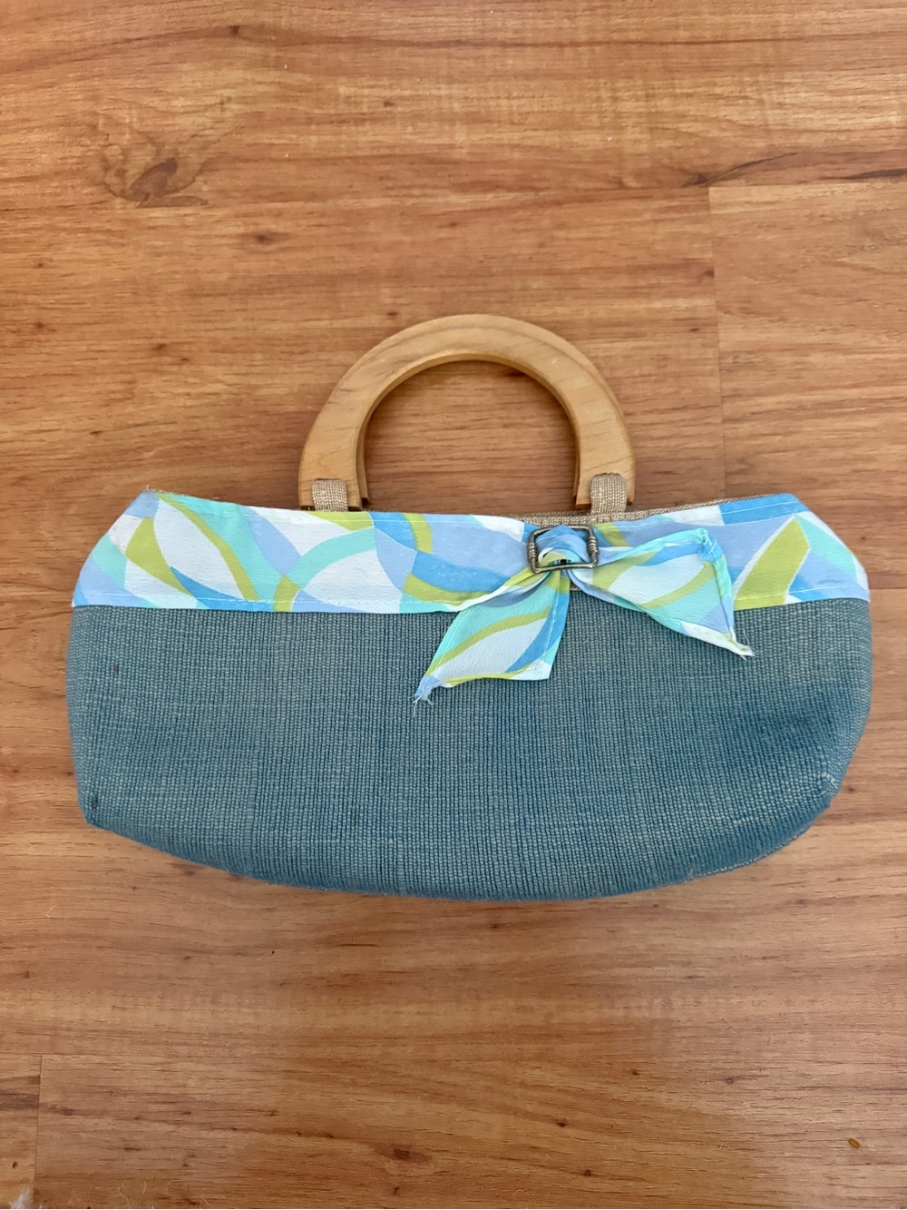 Blue and tan woven bag.